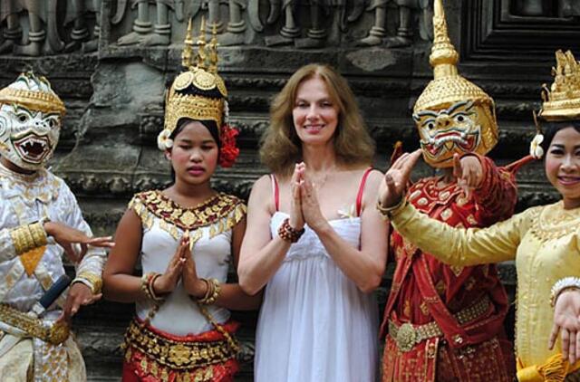 Virginija Kochanskytė: „Man vis dar labiausiai patinka būti scenoje!“