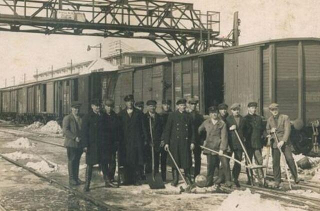 Keletas Klaipėdos uosto istorijos štrichų