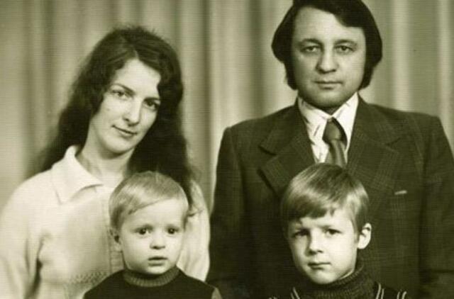 Klaipėdos akvarelės: namai ir žmonės (501)