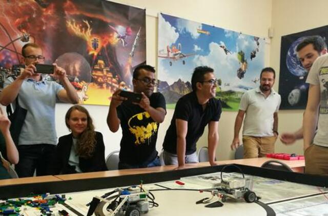 KU – tarptautinė vasaros mokykla IT specialistams