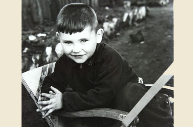 Kodėl Klaipėdos meras vadovėlius į mokyklą nešdavosi kibire?