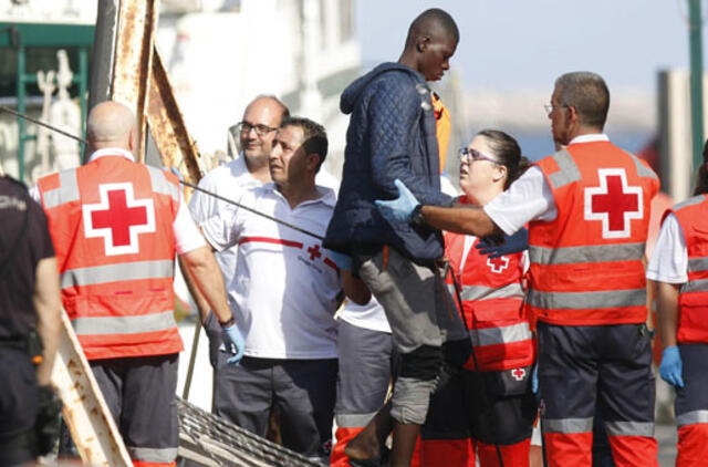 Prie Ispanijos krantų išgelbėta apie 620 migrantų