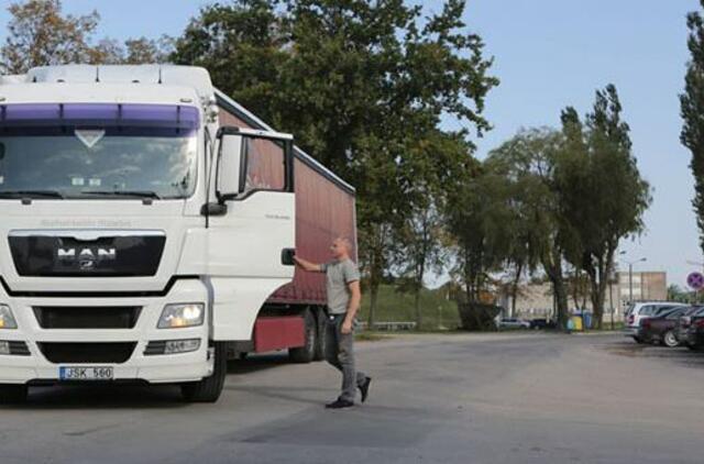 Imigrantai moko išgyvenimo su lietuvišku atlyginimu: "Gyvenkit automobilyje"