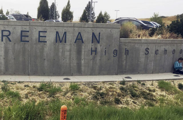 JAV mokykloje nušautas mokinys, dar penki asmenys sužeisti