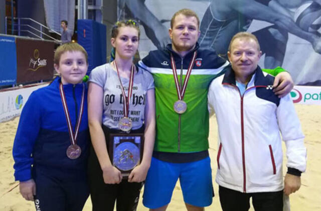 Iš Rygos - su aukso medaliais