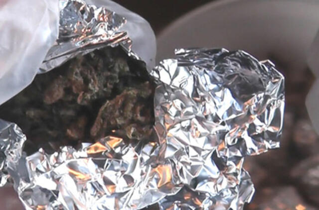 Septyniolikmečio bute - narkotikai