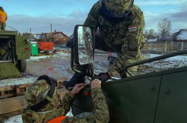 Į Lietuvą atvyko Kroatijos kariai ir karinė technika