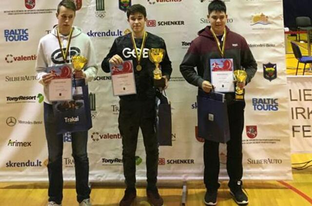 Iš Trakų - su laurais