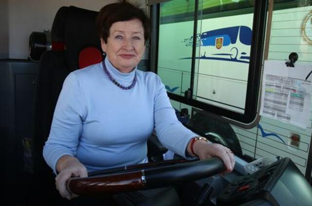 Išplėtė tyrimą dėl buvusios autobusų parko direktorės