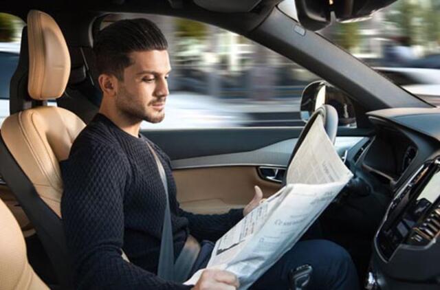 Seimas atvėrė kelią savivaldžiams automobiliams be vairuotojo