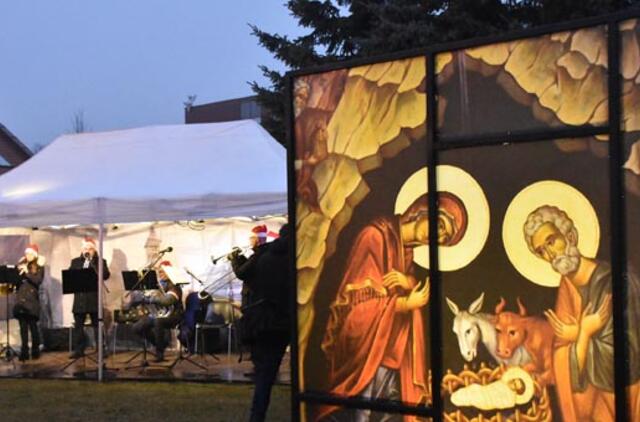 Senamiestį apgaubė muzika ir poezija