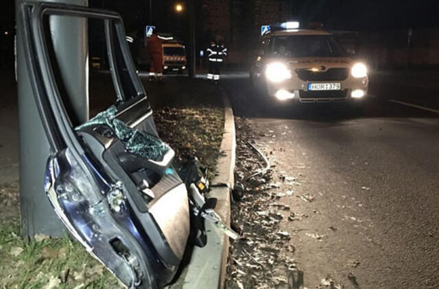 Ar policijai buvo būtina vytis Kaune gyvybes nusinešusį BMW