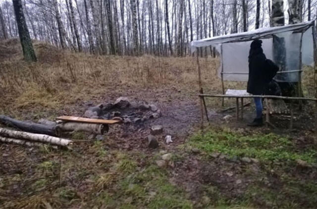 Nelegalią poilsiavietę Laistų piliakalnyje sutvarkė savanoriai