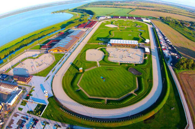 Slovakijoje klaipėdiečius nustebino sporto bazės