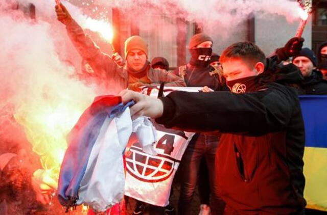 Nacionalistai Kijeve šturmavo rusų kultūros centrą