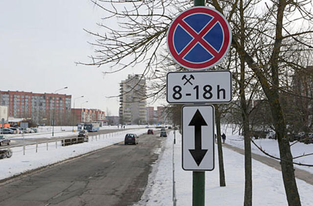 Vingio gatvėje - pasipiktinimo banga dėl ženklų