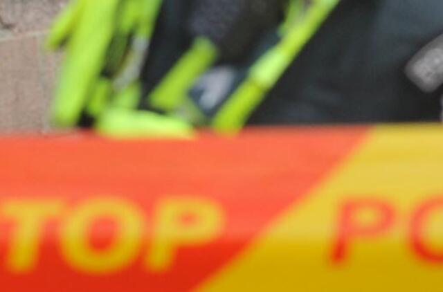 Debreceno gatvėje ant vejos rastas vyro lavonas