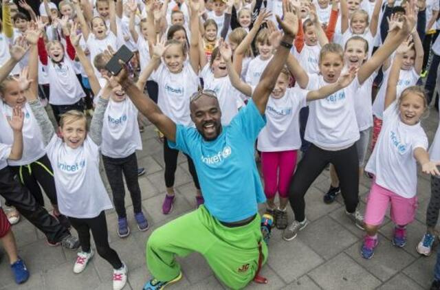 Į bėgimo tradicijomis garsėjančią ir Europos sporto miestu paskelbtą Klaipėdą atvykstantis UNICEF garsenybių karavanas kvies bėgti už maistą