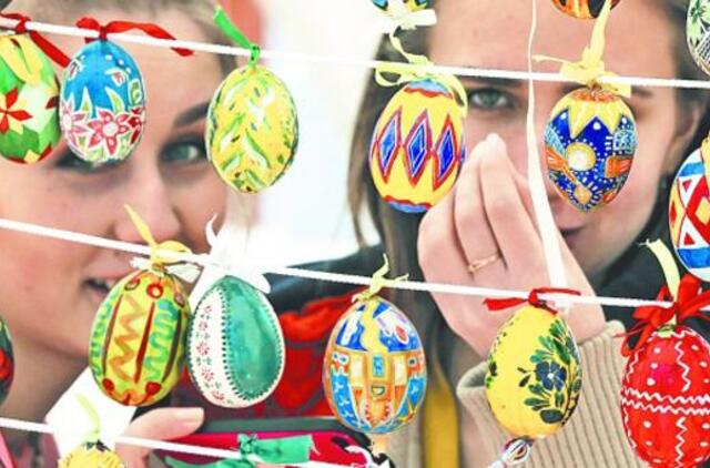 Keisčiausios pasaulio Velykų tradicijos