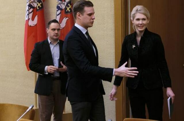 Opozicija ragina Laurą Matjošaitytę trauktis iš pareigų