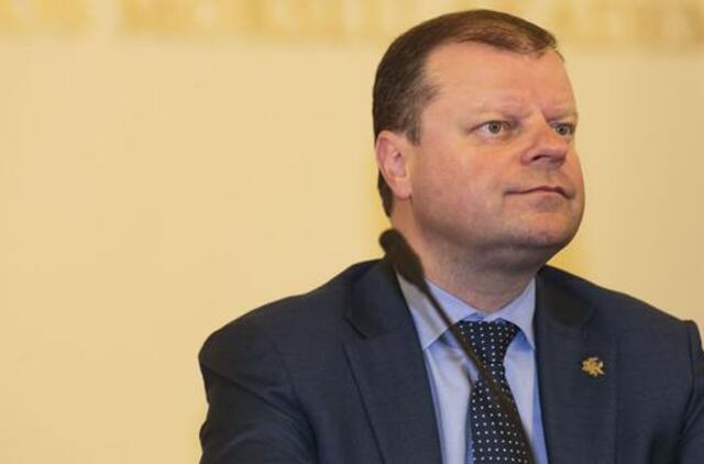 Saulius Skvernelis ragina Viktorą Pranckietį atsakyti už savo žodžius
