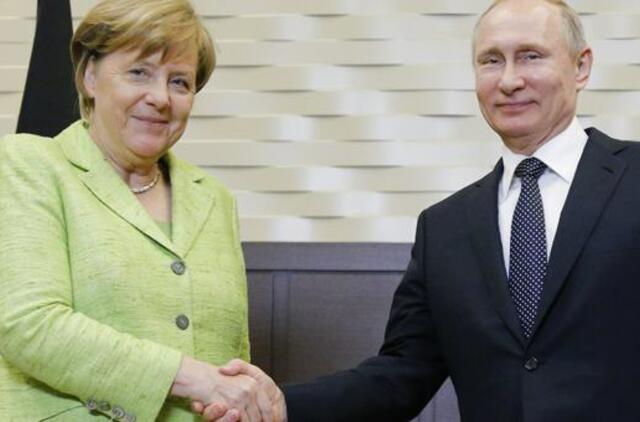 Angela Merkel ketina susitikti su Vladimiru Putinu