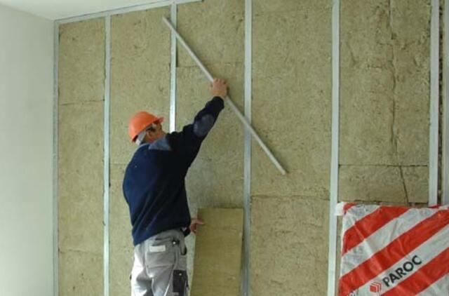 Apklausa: gyventojai sutiktų daugiau dirbti, bet nori uždirbti