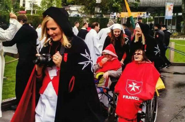 „Kai matai į Lurdą atvykusių ligonių begalinį norą išgyti, negali suvaldyti ašarų“