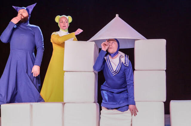 Klaipėdoje šokio spektaklis „Apkabinsiu Tave“