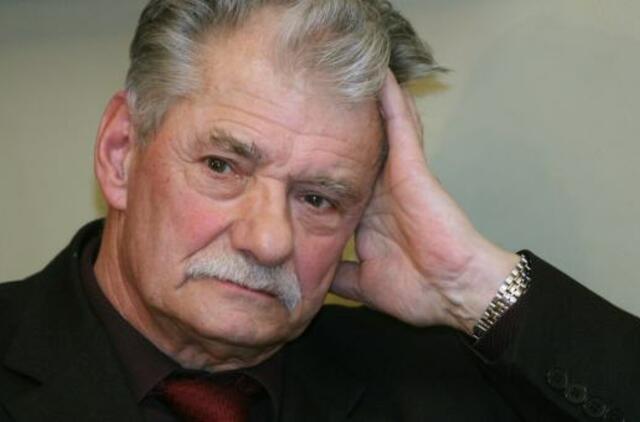 Mirė poetas Mykolas Karčiauskas