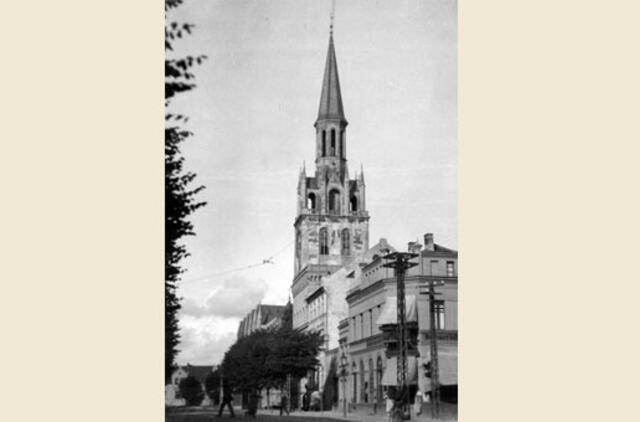 Šalina Šv. Jono bažnyčios atstatymo trukdžius