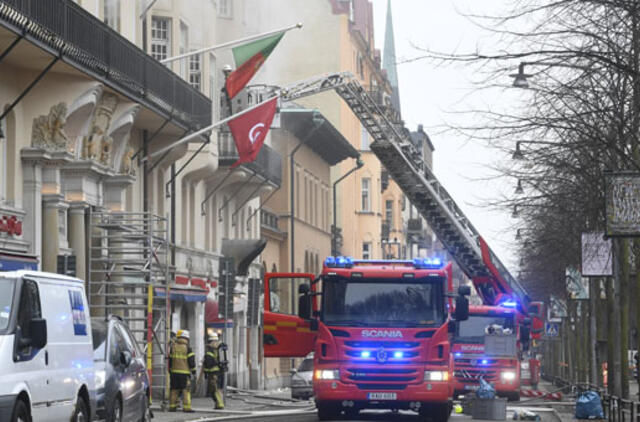 Stokholme per gaisrą pastate, kur įsikūrusios trys ambasados, nukentėjo du žmonės