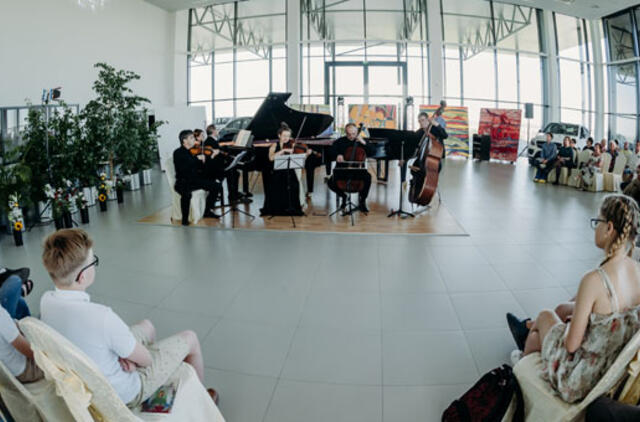 Aistringiausi muzikos gurmanai įveikė devynias valandas trukusį maratoną