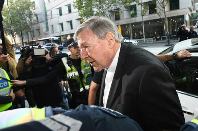 Dėl kaltinimų berniukų tvirkinimu Australijoje prieš teismą stos aukštas popiežiaus patikėtinis G. Pellis