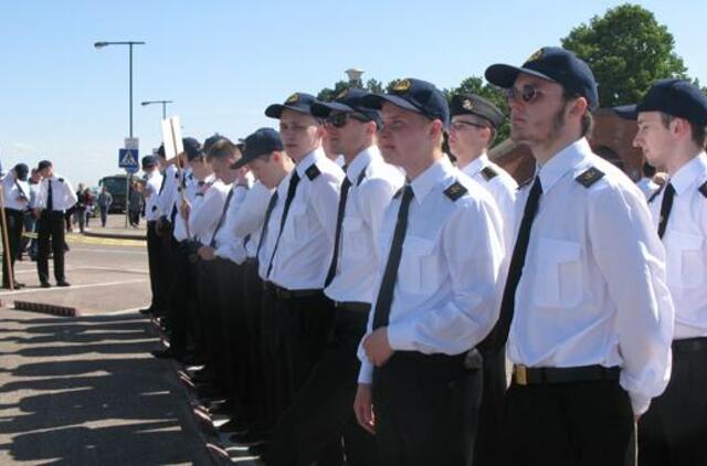 Jūrai prisiekė 160 būsimų jūrininkų