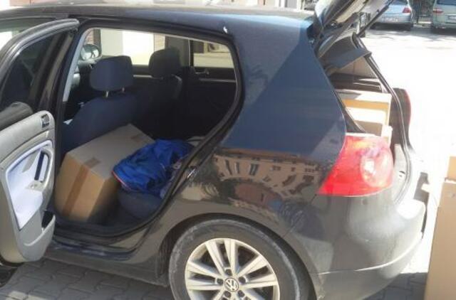 Klaipėdos rajone krovė kontrabandinius rūkalus