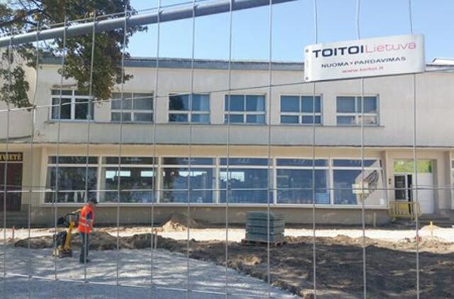 Lėta skvero rekonstrukcija – smūgis verslininkams