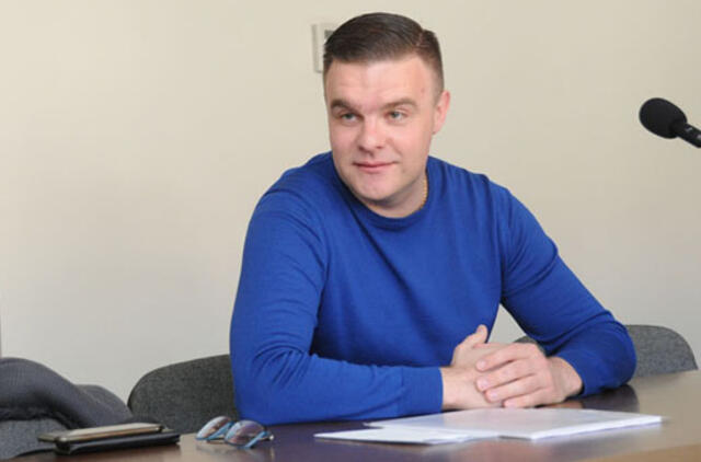 Viktoras Usovas įtariamas nepilnamečių tvirkinimu