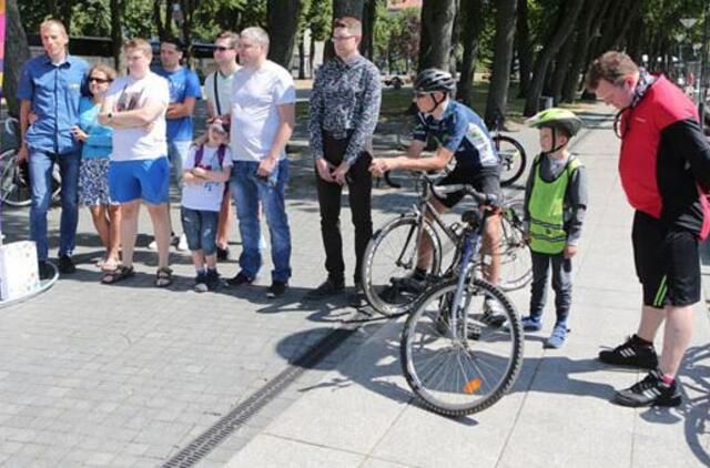 Apdovanoti dviratininkai, įveikę daugiausia kilometrų