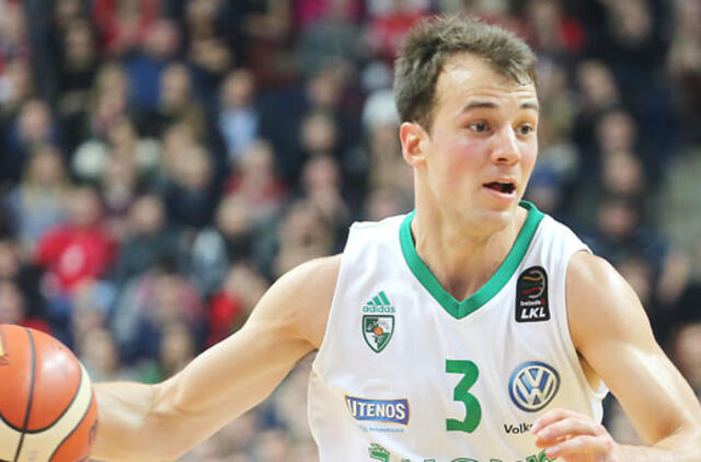 Kevinas Pangosas pasirašė sutartį su „FC Barcelona Lassa“ klubu