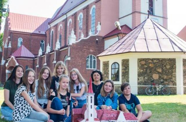 Kretingiškiai sukūrė miniatiūrinę istorinę Kretingą