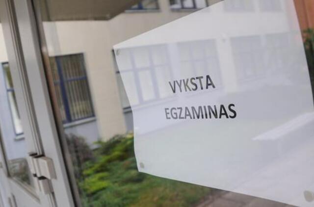 Prasideda pakartotinė brandos egzaminų sesija