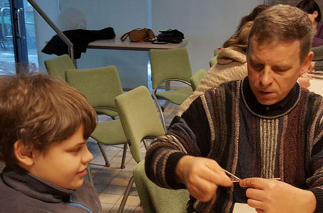 „Tėvas šeimoje turi būti stiprus medis"