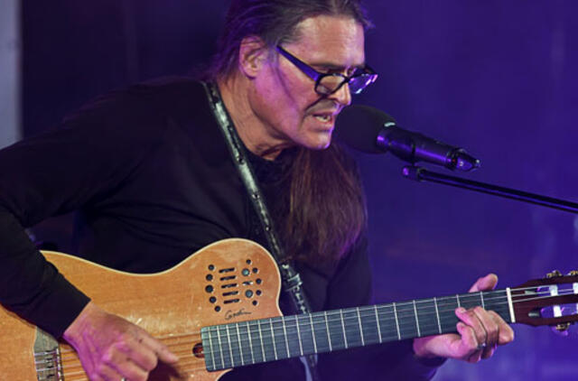 Bardų dainos skambės Nidoje ir Juodkrantėje