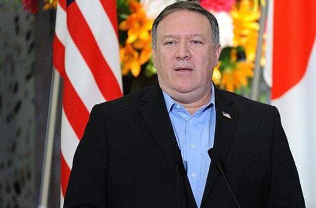 Mike'as Pompeo: sankcijos Šiaurės Korėjai bus taikomos tol, kol bus pasiekta visiška denuklearizacija