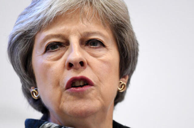 T. May parlamente laimėjo dar vieną svarbų balsavimą dėl „Brexit“