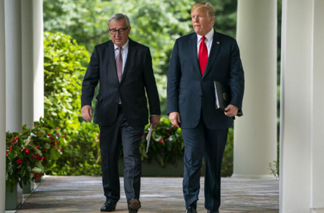 „The WallStreet Journal“: ES sutiko padaryti nuolaidų Jungtinėms Valstijoms prekybos klausimais