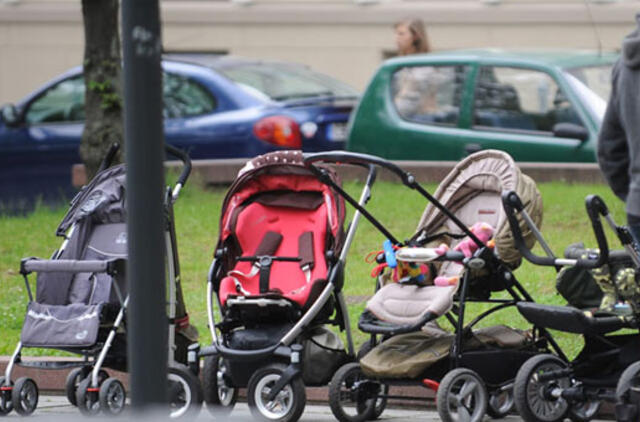 Gudri nepilnametė toliau apgaudinėja mamas