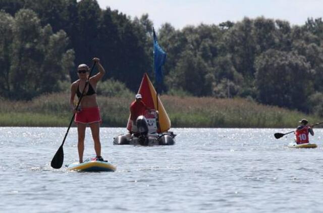 Kintuose startavo tradicinis burlenčių ir irklenčių maratonas