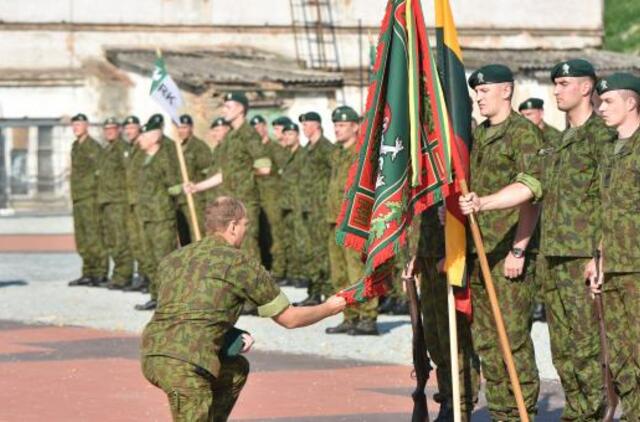 Piliavietėje - kovinės vėliavos pagerbimas